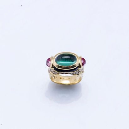 MARINA B
Bague en or jaune 18 carats (750...