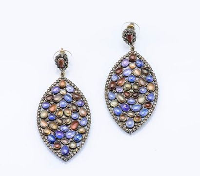 Paire de pendants d’oreilles en argent (925...