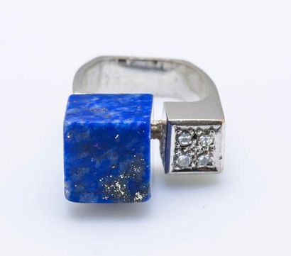 Bague en or gris 18 carats (750 millièmes)...