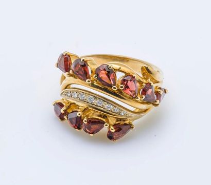 Bague en or jaune 18 carats (750 millièmes)...