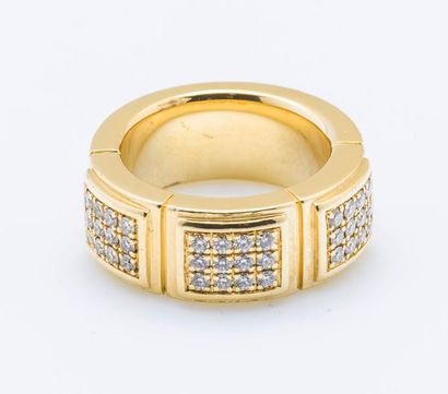 MAUBOUSSIN
Bague large jonc en or jaune 18...