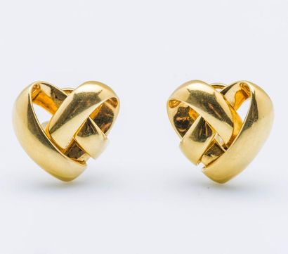 VAN CLEEF & ARPELS New York
Paire de clips...