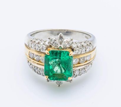 Bague en or jaune 18 carats (750 millièmes)...