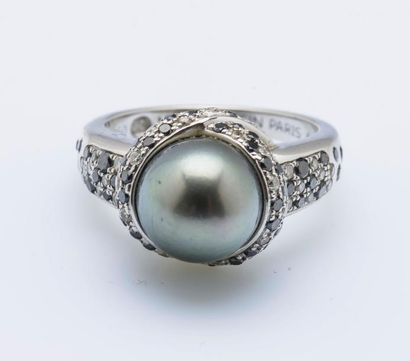 MAUBOUSSIN
Bague «Perle Caviar Mon Amour»...