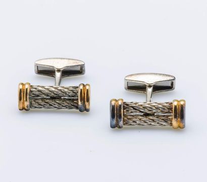 HERMÈS
Paire de boutons de manchettes ornés...