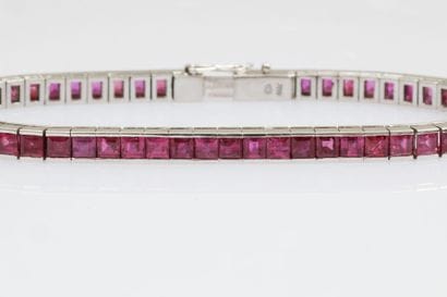 Articulated bracelet in 18K white gold entirely...