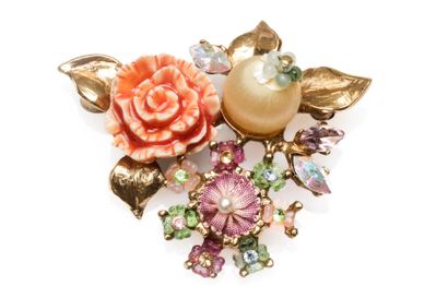 Christian LACROIX
Flower bouquet brooch in...