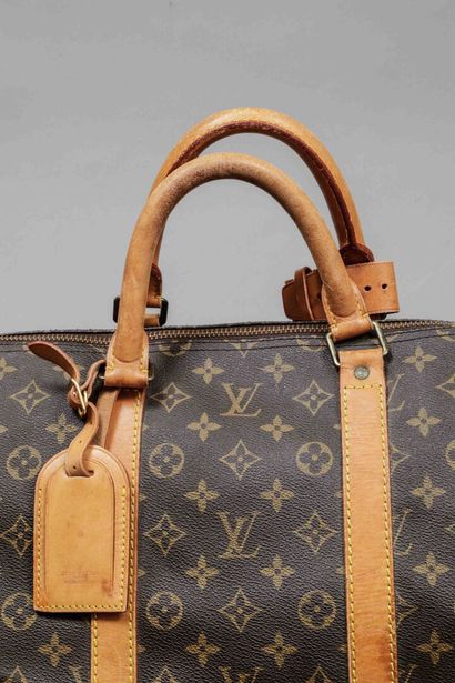 Louis VUITTON
Keepall