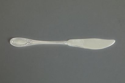 TIRBOUR (M.O.)
Couteau à beurre en argent...