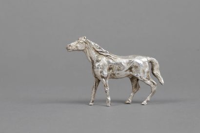 Petit Cheval en argent.
Poids: 120g. 
8 x...