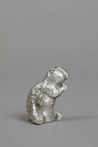 Petite Marmotte en argent.
Poids: 140g. 
Haut:...