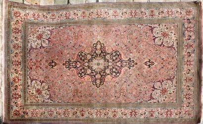 Very fine silk Ghoum
Iran
Shah era
circa...