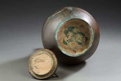 Vase of archaic Hu form, the rounded body...