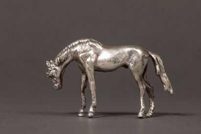 Small silver horse 1st title.
Weight: 85g...