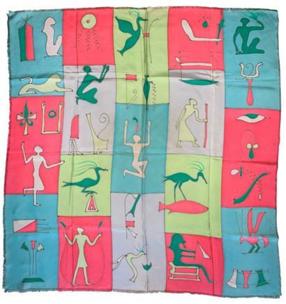 Lot including 4 various scarves: 
-Ines de...