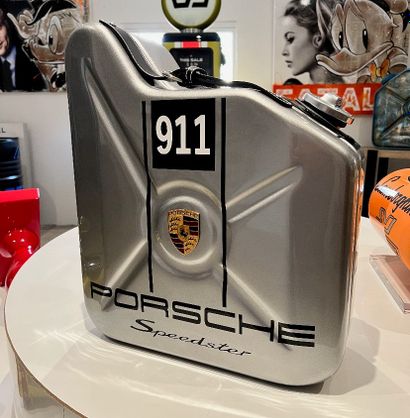 JERRYCAN PORSCHE, Couleur gris, Taille LE...