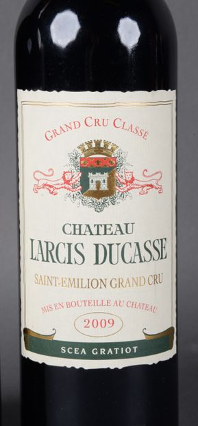 2 Bottles Château LARCIS DUCASSE, Saint Emilion...