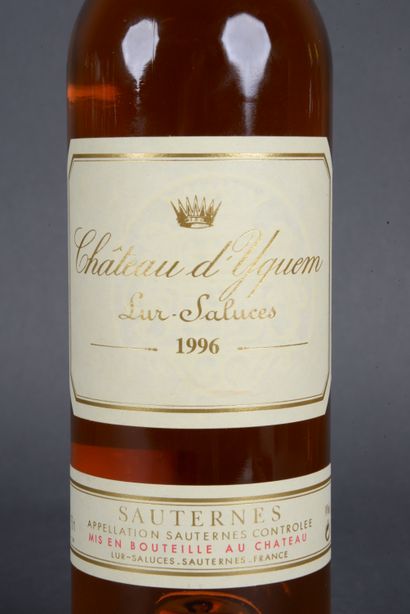 1 Bottle Château d'YQUEM, 1er Grand Cru Supérieur,...