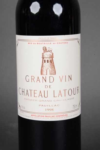 1 Bottle Château LATOUR, Pauillac 1er Grand...
