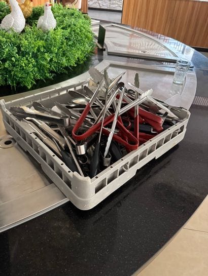Lot de pinces et louches en inox