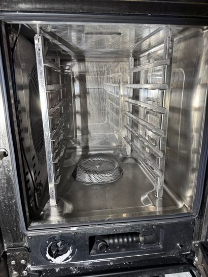 Four de marque ELECTROLUX ref : SKYLINE PREMIUM...