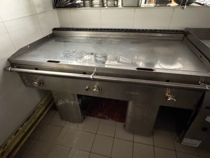 Grande plancha à gaz de marque MAINHU 150...