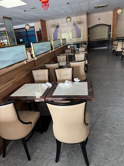 Lot de 10 tables imitation marbre, pied en...