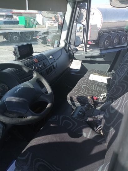 CAMION PLATEAU GRUE CAGE IVECO 4x2 EUROCARGO...