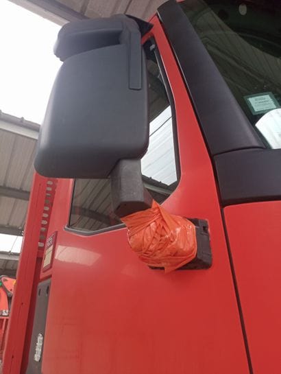 CAMION PLATEAU GRUE RENAULT 6X4 C430 équipé...