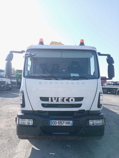 CAMION PLATEAU GRUE CAGE IVECO 4x2 EUROCARGO...