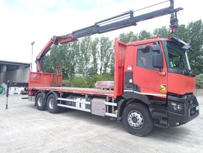 CAMION PLATEAU GRUE RENAULT 6X4 C430 équipé...