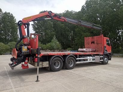 CAMION PLATEAU GRUE RENAULT 6X4 C430 équipé...
