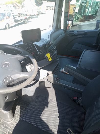 CAMION PLATEAU GRUE MERCEDES 6x4 ACTROS 2641...