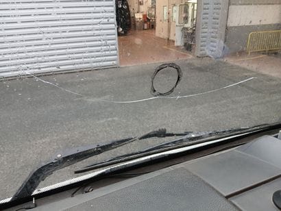 CAMION PLATEAU GRUE CAGE IVECO 4X2 ML180E30...
