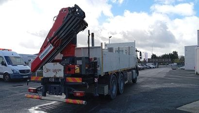 CAMION PLATEAU GRUE VOLVO 6X4 FMX410 équipé...