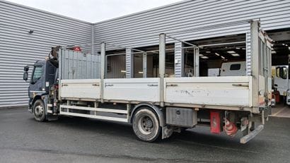 CAMION PLATEAU GRUE CAGE DAF 4X2 LF260FA...