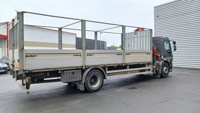 CAMION PLATEAU GRUE CAGE DAF 4X2 LF260FA...