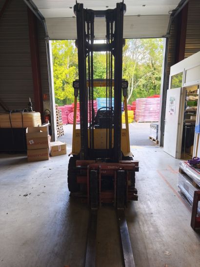 Chariot élévateur Thermique HYSTER H3.00XM...