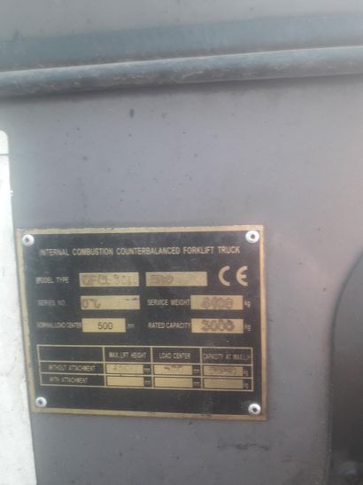 Chariot élévateur Thermique STAM CPCD30NRW9...