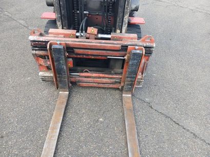 Chariot élévateur Thermique STAM CPCD30NRW9...