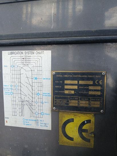Chariot élévateur Thermique STAM CPCD30NRW9...