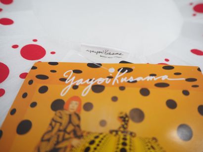 Yayoi KUSAMA

Yayoi KUSAMA (1929-)
Dots Obsession...