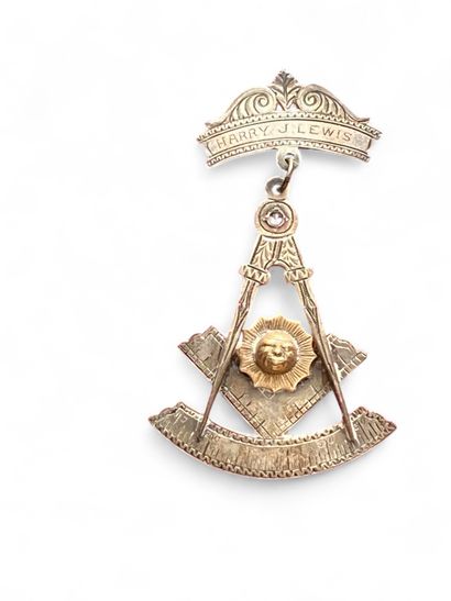Harry J.Lewis-engraved silver-gilt metal...