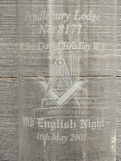 Large glass engraved 