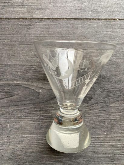 Small flared glass 