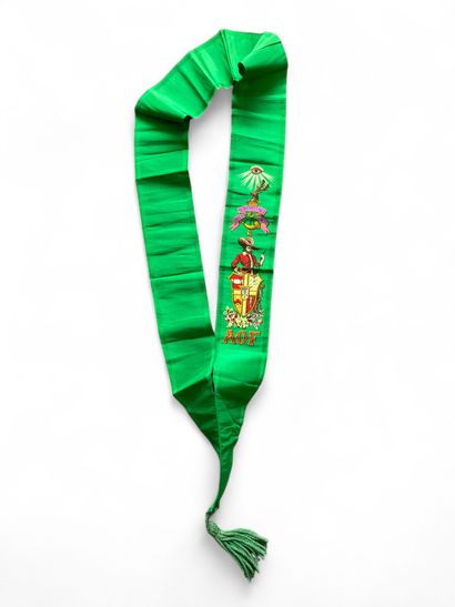 A green Odd Fellows collar with the inscription...
