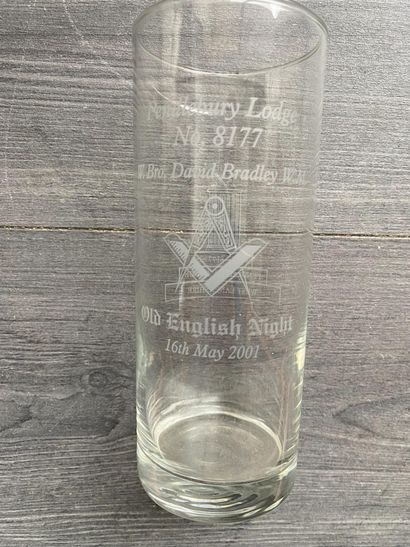 Large glass engraved 
