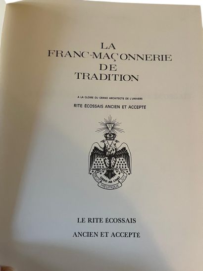 Lot de trois livres Collections Horizons...