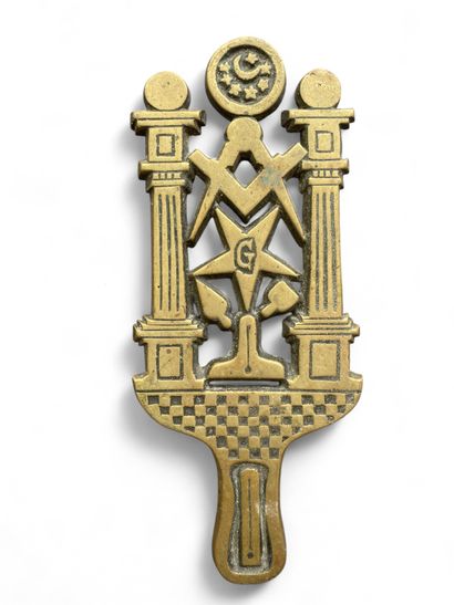Brass iron warmer with Freemasons' symbols:...