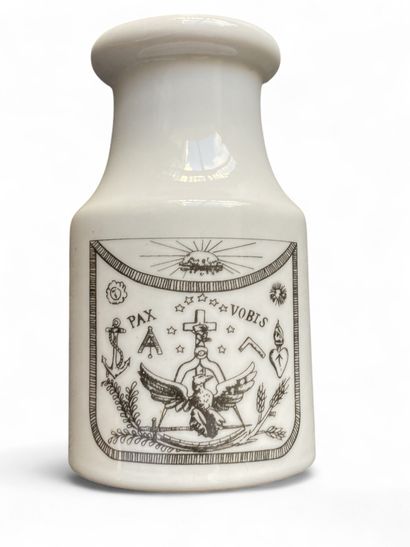 Small porcelain mustard pot decorated with...